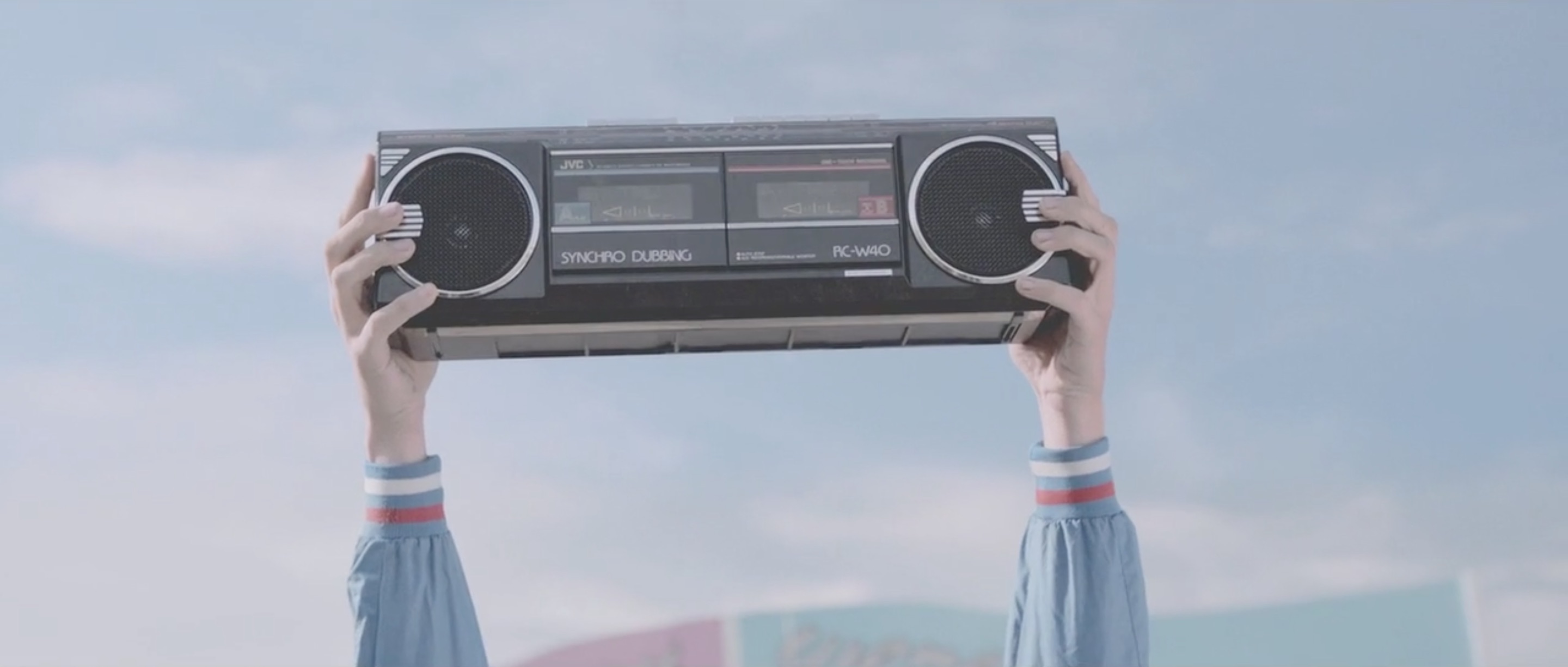 BLOODY BEETROOTS – CHRONICLES OF A FALLEN LOVE